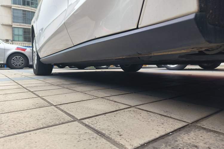 Used Ford Focus 2021 Sedan EcoBoost 180 Automatic Trendy Model Left Side Sill
