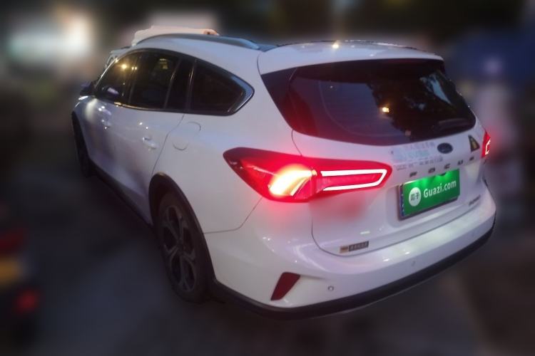 Used Ford Focus 2021 EcoBoost 180 Automatic Hunter Edition Rear Left 45 Deg