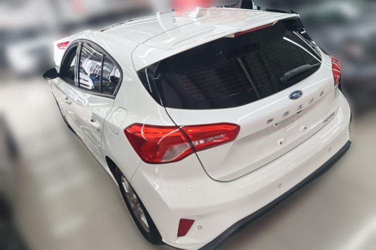 Used Ford Focus 2021 Hatchback EcoBoost 180 Automatic Titanium Edition Rear Left 45 Deg