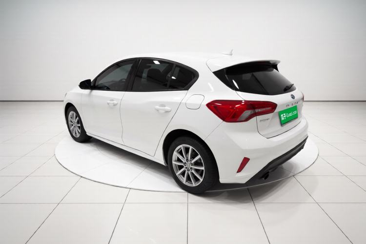 Used Ford Focus 2021 Hatchback EcoBoost 180 Automatic Titanium Edition Rear Left 45 Deg