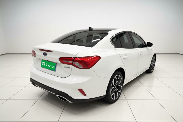 Used Ford Focus 2021 Sedan EcoBoost 180 Automatic Trendy Model Rear Right 45 Deg