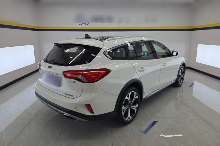 Used Ford Focus 2021 EcoBoost 180 Automatic Hunter Edition Rear Right 45 Deg