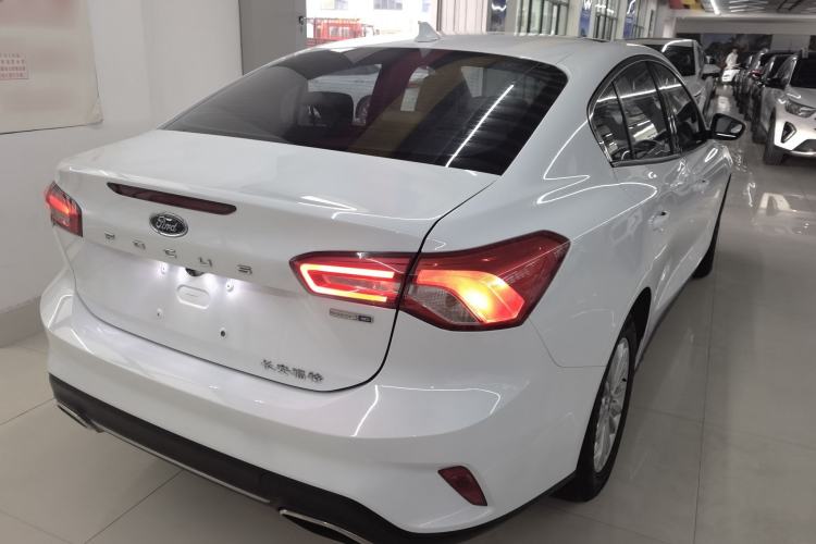 Used Ford Focus 2021 Sedan EcoBoost 180 Automatic Trendy Model Rear Right 45 Deg