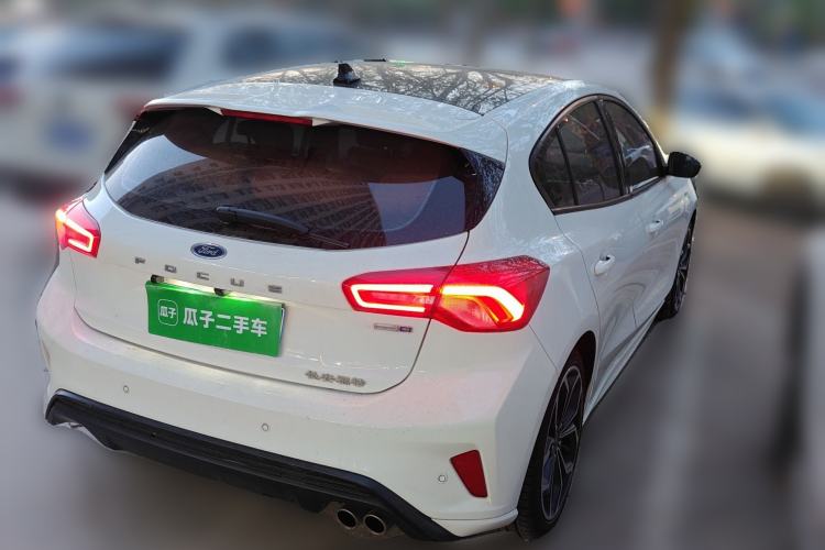 Used Ford Focus 2021 Hatchback EcoBoost 180 Automatic ST Line Rear Right 45 Deg