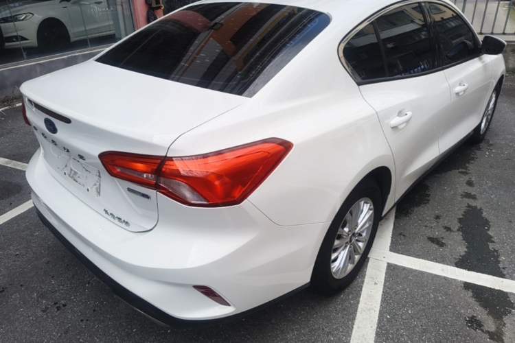 Used Ford Focus 2021 Sedan EcoBoost 180 Automatic Trendy Model Rear Right 45 Deg