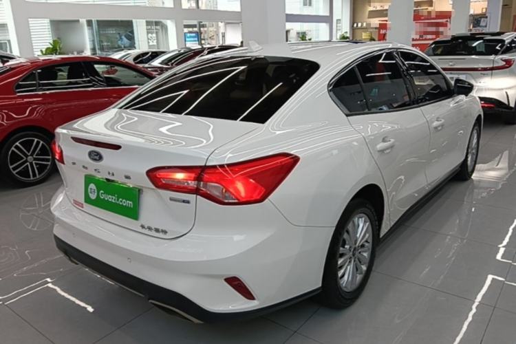 Used Ford Focus 2021 Sedan EcoBoost 180 Automatic Trendy Model Rear Right 45 Deg