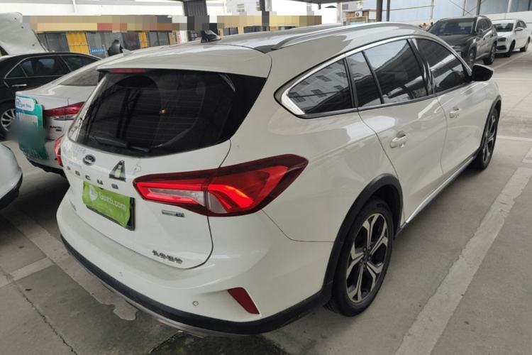 Used Ford Focus 2021 EcoBoost 180 Automatic Hunter Edition Rear Right 45 Deg
