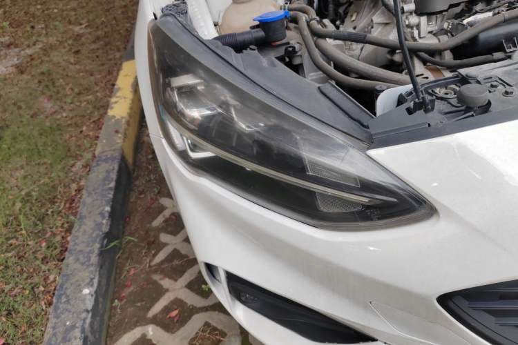 Used Ford Focus 2021 Hatchback EcoBoost 180 Automatic ST Line Right Front Headlight