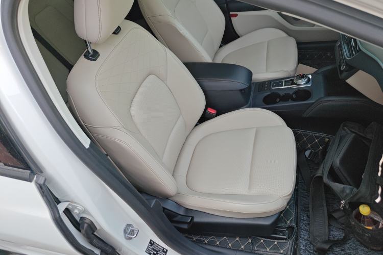Used Ford Focus 2021 Sedan EcoBoost 180 Automatic Trendy Model Right Front Seat