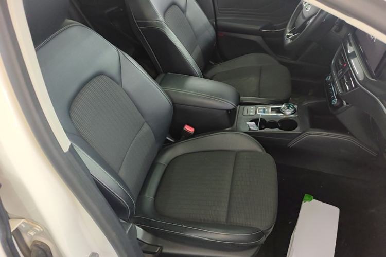 Used Ford Focus 2021 Hatchback EcoBoost 180 Automatic Titanium Edition Right Front Seat