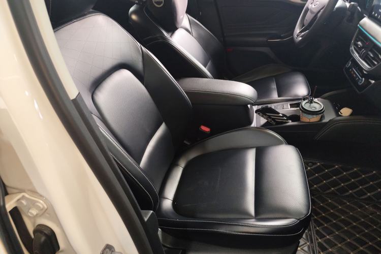 Used Ford Focus 2021 Sedan EcoBoost 180 Automatic Trendy Model Right Front Seat