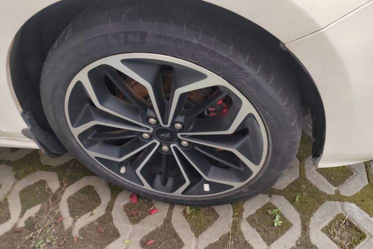 Used Ford Focus 2021 Hatchback EcoBoost 180 Automatic ST Line Right Front Wheel Hub