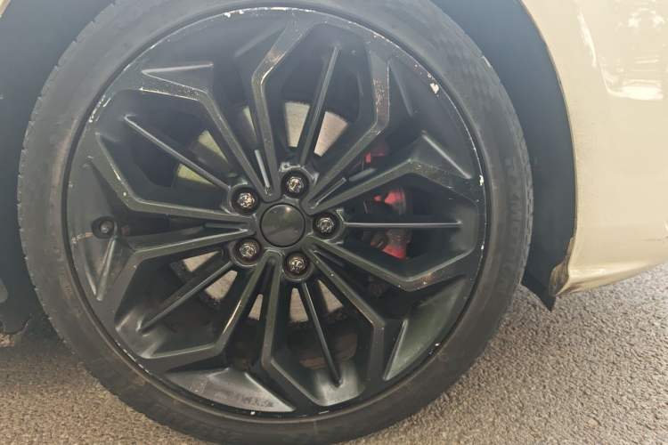 Used Ford Focus 2021 Hatchback EcoBoost 180 Automatic ST Line Right Front Wheel Hub