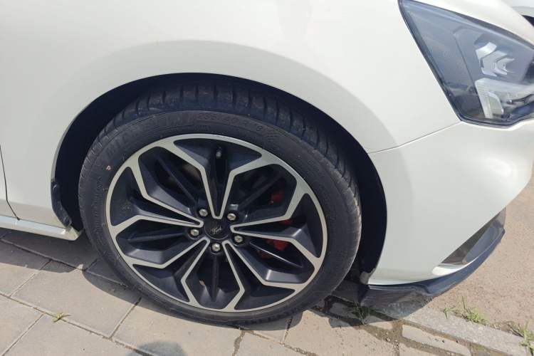 Used Ford Focus 2021 Hatchback EcoBoost 180 Automatic ST Line Right Front Wheel Hub