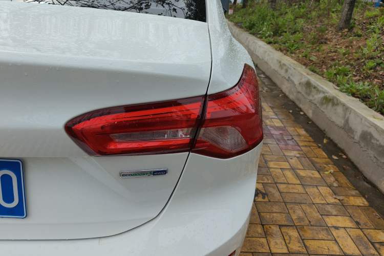 Used Ford Focus 2021 Sedan EcoBoost 180 Automatic Trendy Model Right Rear Taillight