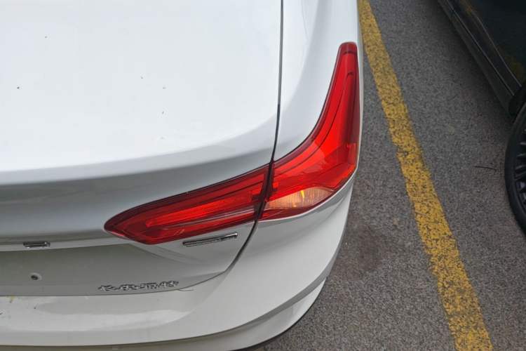 Used Ford Focus 2021 Sedan EcoBoost 180 Automatic Trendy Model Right Rear Taillight