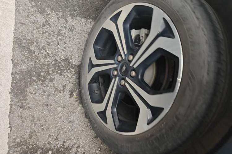 Used Ford Focus 2021 EcoBoost 180 Automatic Hunter Edition Right Rear Wheel Hub