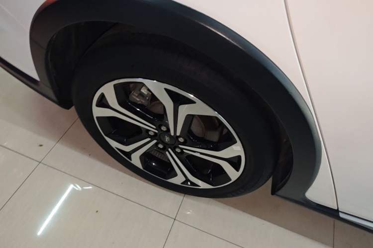 Used Ford Focus 2021 EcoBoost 180 Automatic Hunter Edition Right Rear Wheel Hub