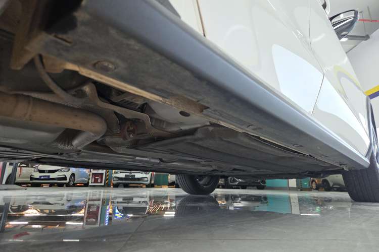 Used Ford Focus 2021 EcoBoost 180 Automatic Hunter Edition Right Side Sill