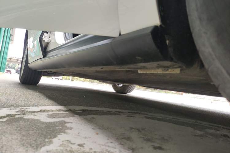 Used Ford Focus 2021 Sedan EcoBoost 180 Automatic Trendy Model Right Side Sill