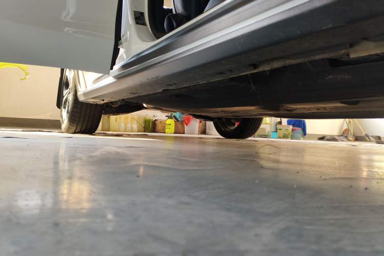 Used Ford Focus 2021 EcoBoost 180 Automatic Hunter Edition Right Side Sill
