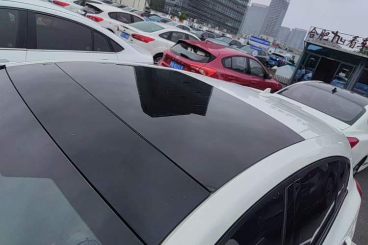 Used Ford Focus 2021 Hatchback EcoBoost 180 Automatic Titanium Edition Roof