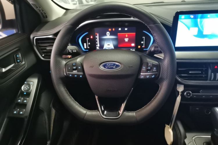 Used Ford Focus 2021 Sedan 1.5L Automatic Sharp Edition Steering Wheel
