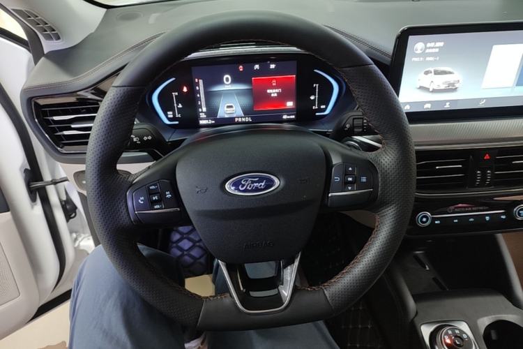 Used Ford Focus 2021 Sedan EcoBoost 180 Automatic Trendy Model Steering Wheel