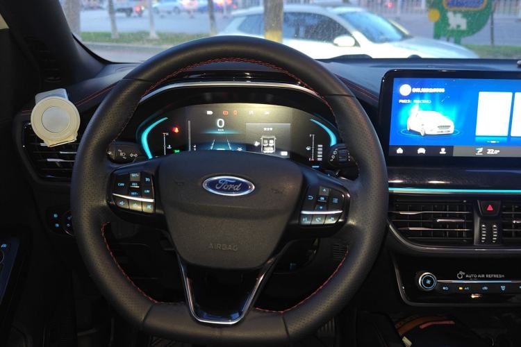 Used Ford Focus 2021 Hatchback EcoBoost 180 Automatic ST Line Steering Wheel