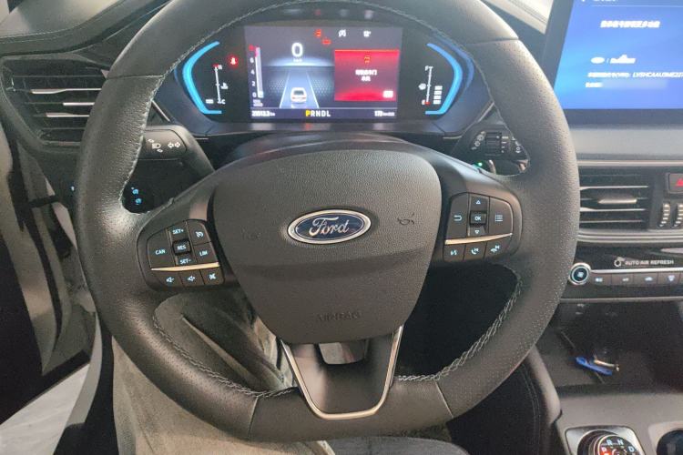 Used Ford Focus 2021 EcoBoost 180 Automatic Hunter Edition Steering Wheel