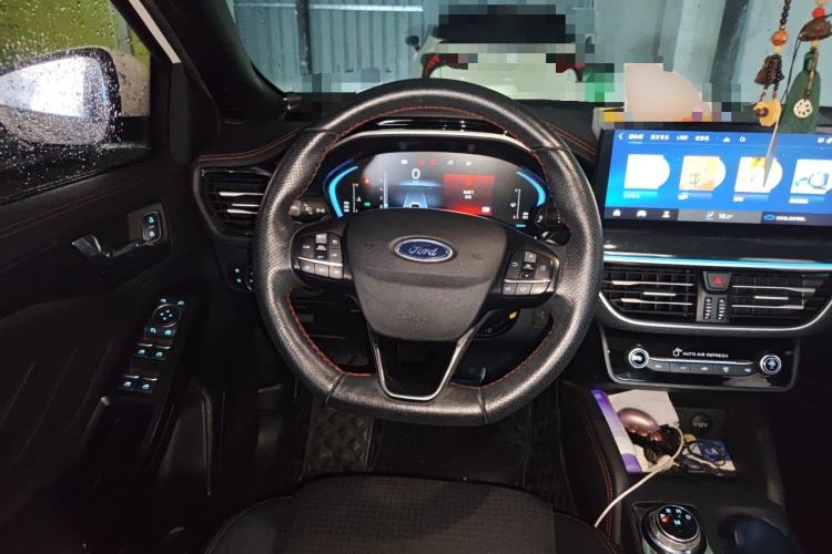 Used Ford Focus 2021 Sedan EcoBoost 180 Automatic ST Line Steering Wheel