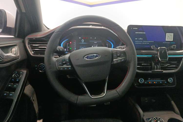 Used Ford Focus 2021 Hatchback EcoBoost 180 Automatic ST Line Steering Wheel