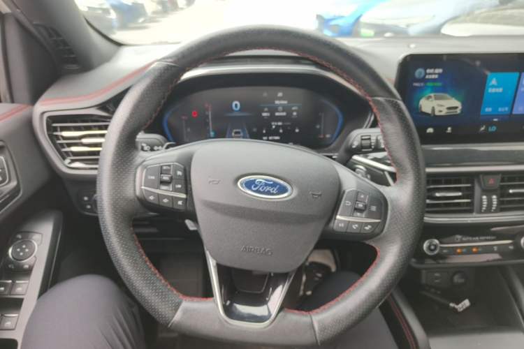 Used Ford Focus 2021 Sedan EcoBoost 180 Automatic ST Line Steering Wheel