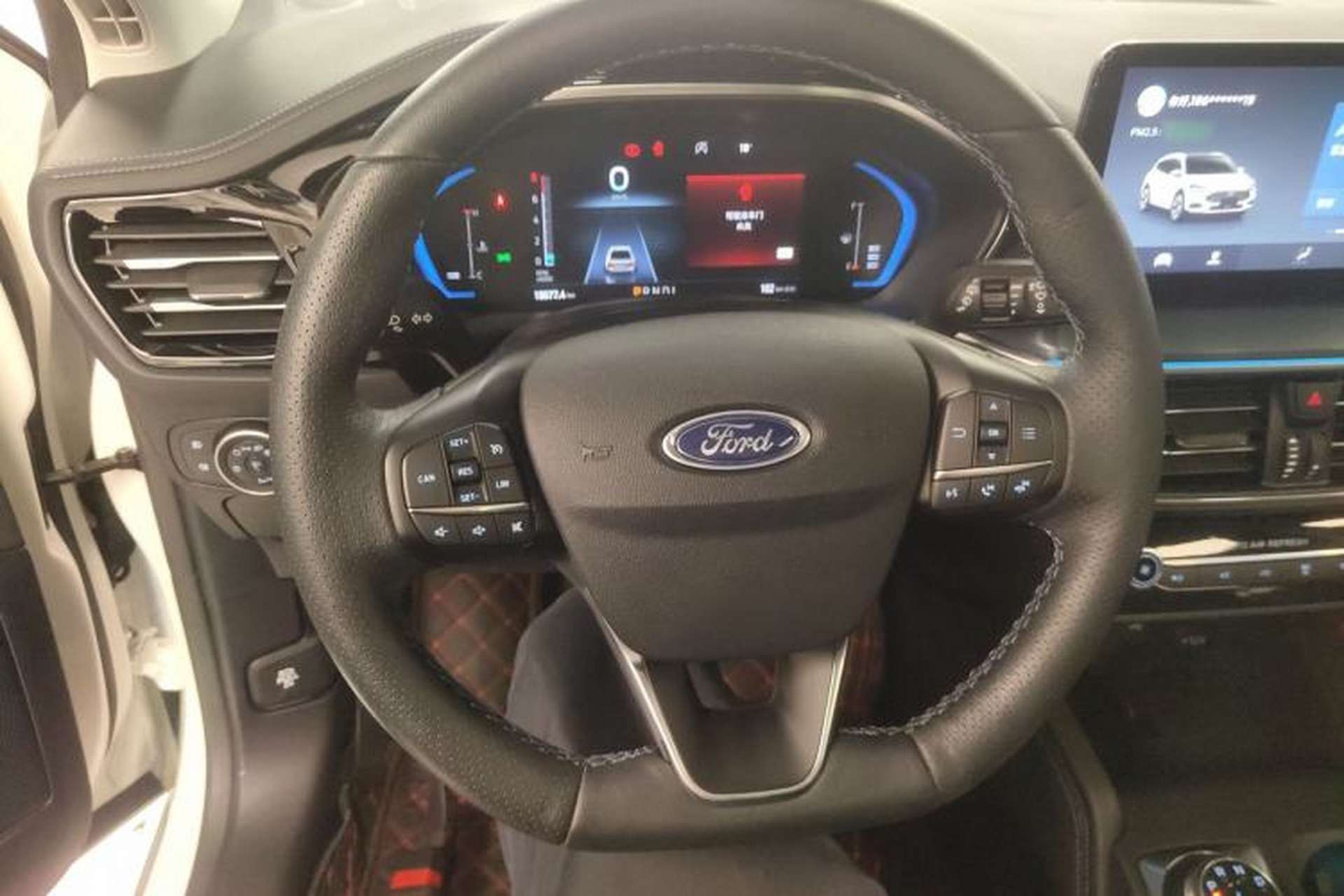 Used Ford Focus 2021 EcoBoost 180 Automatic Hunter Edition Steering Wheel