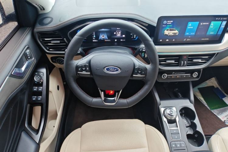 Used Ford Focus 2021 Sedan EcoBoost 180 Automatic Trendy Model Steering Wheel