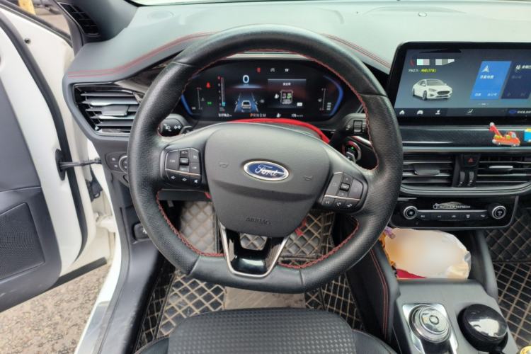 Used Ford Focus 2021 Sedan EcoBoost 180 Automatic ST Line Steering Wheel