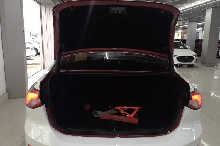 Used Ford Focus 2021 Sedan EcoBoost 180 Automatic Trendy Model Trunk