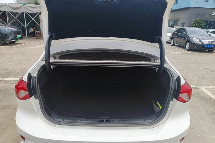 Used Ford Focus 2021 Sedan EcoBoost 180 Automatic ST Line Trunk