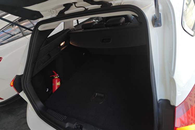 Used Ford Focus 2021 EcoBoost 180 Automatic Hunter Edition Trunk
