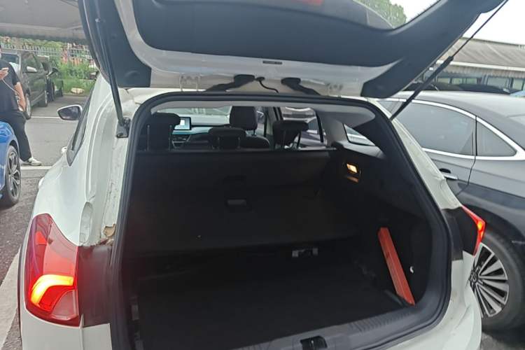 Used Ford Focus 2021 EcoBoost 180 Automatic Hunter Edition Trunk