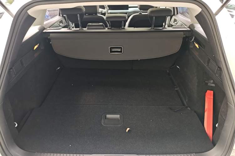 Used Ford Focus 2021 EcoBoost 180 Automatic Hunter Edition Trunk