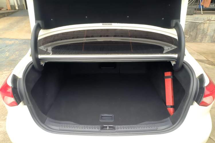 Used Ford Focus 2021 Sedan EcoBoost 180 Automatic ST Line Trunk