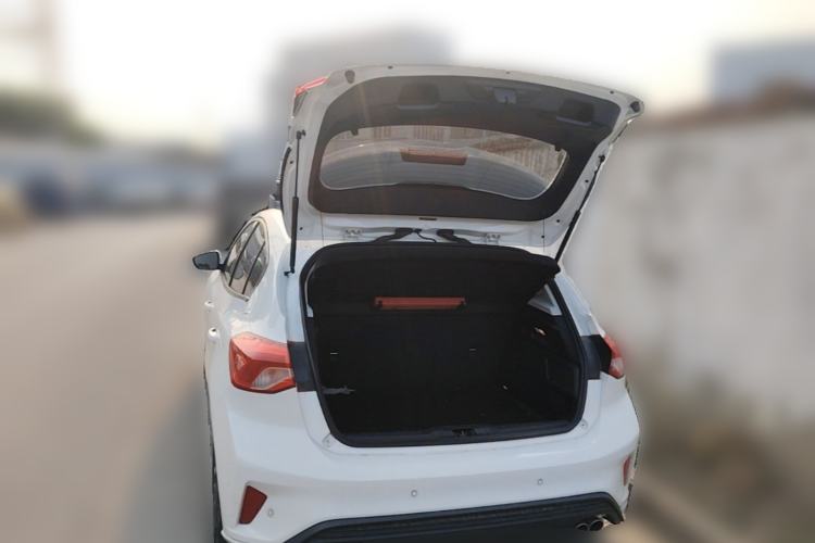 Used Ford Focus 2021 Hatchback EcoBoost 180 Automatic Titanium Edition Trunk