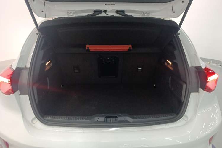 Used Ford Focus 2021 Hatchback EcoBoost 180 Automatic ST Line Trunk