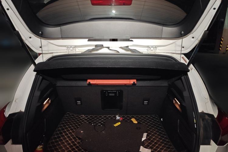 Used Ford Focus 2021 Hatchback EcoBoost 180 Automatic ST Line Trunk