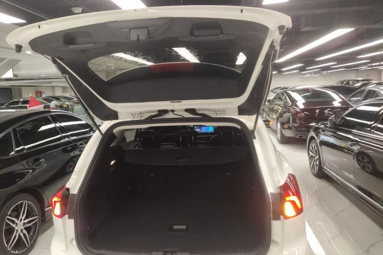 Used Ford Focus 2021 EcoBoost 180 Automatic Hunter Edition Trunk