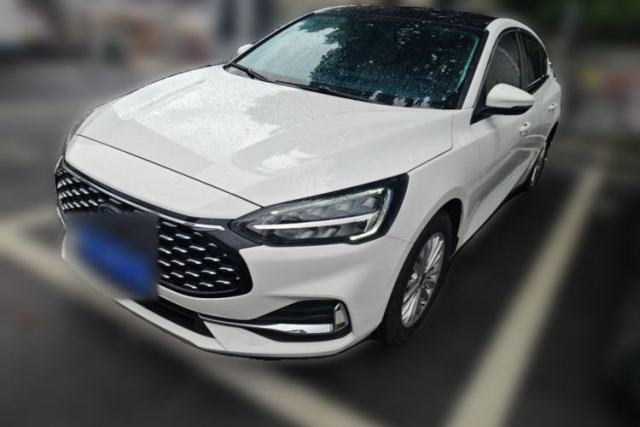 Used Ford Focus 2021 Sedan EcoBoost 180 Automatic Trendy Model