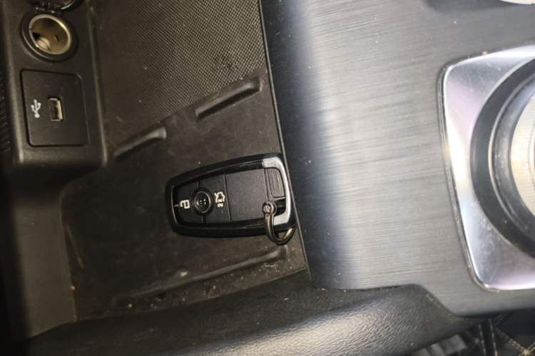 Used Ford Focus 2021 Hatchback EcoBoost 180 Automatic Titanium Edition Vehicle Key