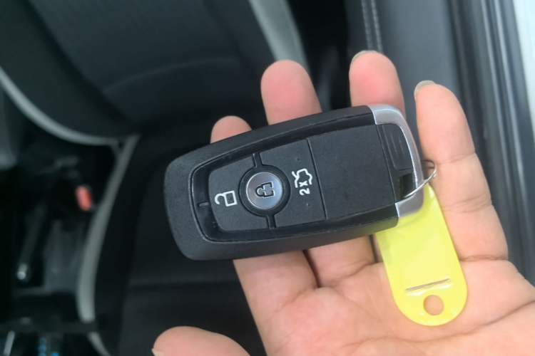 Used Ford Focus 2021 Sedan 1.5L Automatic Sharp Edition Vehicle Key