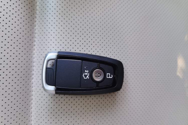 Used Ford Focus 2021 Sedan EcoBoost 180 Automatic Trendy Model Vehicle Key
